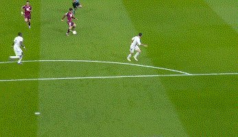 开云app下载-【西甲】两将世界波 本泽马2球无效+破门 皇马4比1